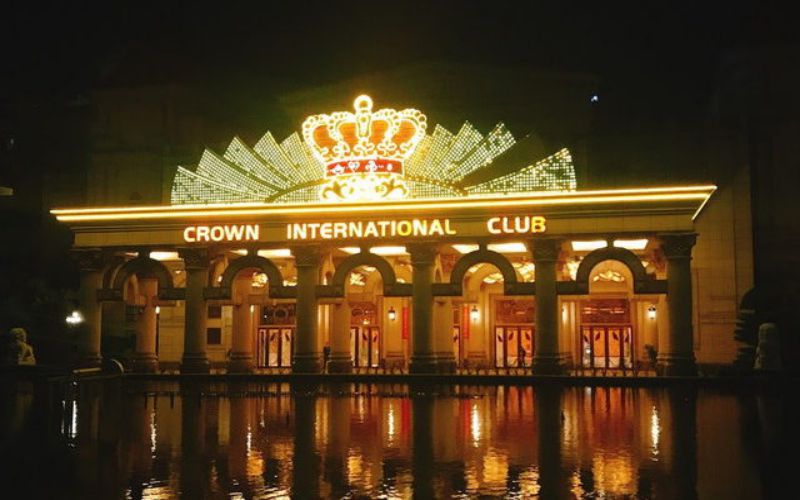 casino-resort- crow-international-club