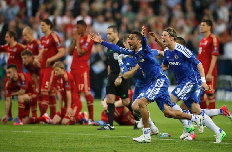 Hình ảnh các cầu thủ Chelsea ăn mừng chiến thắng ở chung kết Champions League 2012