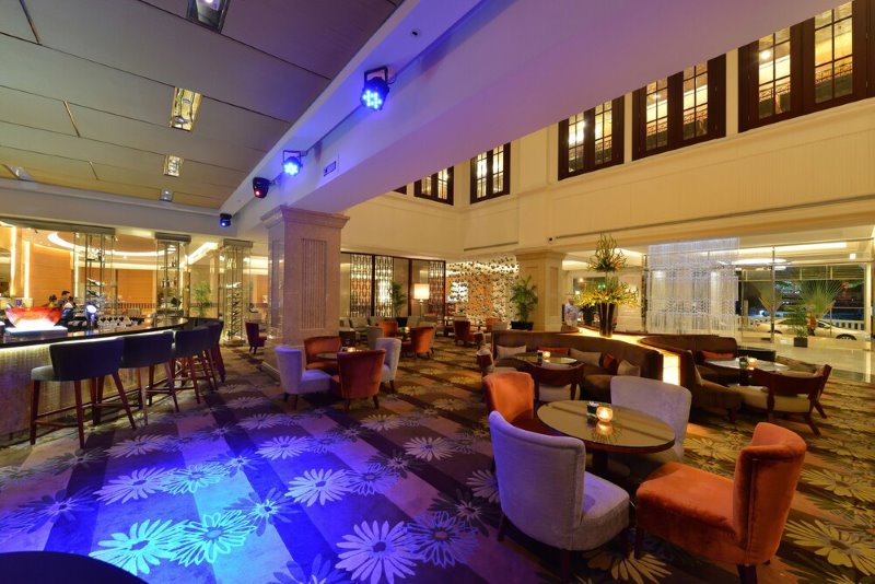 O.V. Club - Khách sạn Equatorial