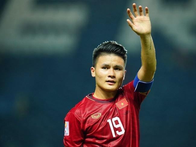 Quang Hải là cầu thủ có mức lương cao trong giới cầu thủ Việt hiện nay