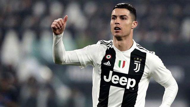 Thu nhập của Ronaldo là bao nhiêu?