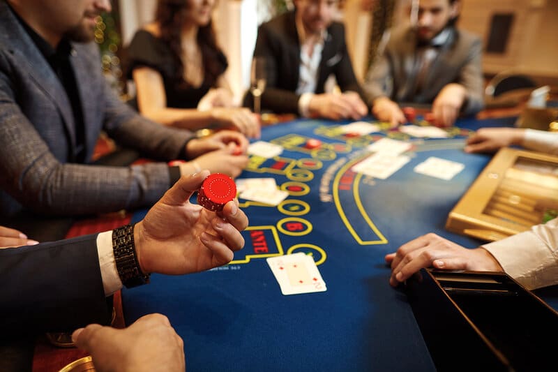 Các thuật ngữ trong Poker về hành động của người chơi