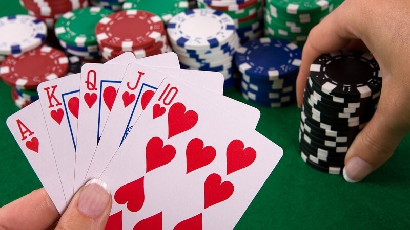 Royal Poker là gì?
