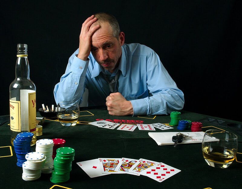 Tìm hiểu tilt là gì trong Poker